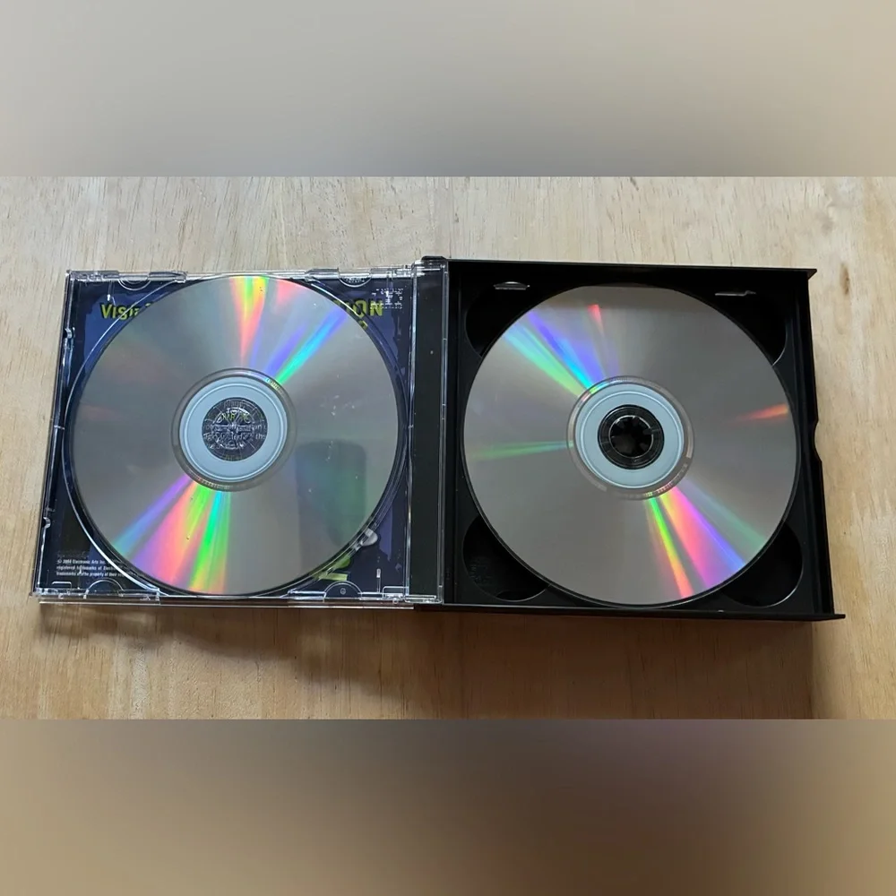 The SIMS 2 PC-CD 4 Discs 2004
